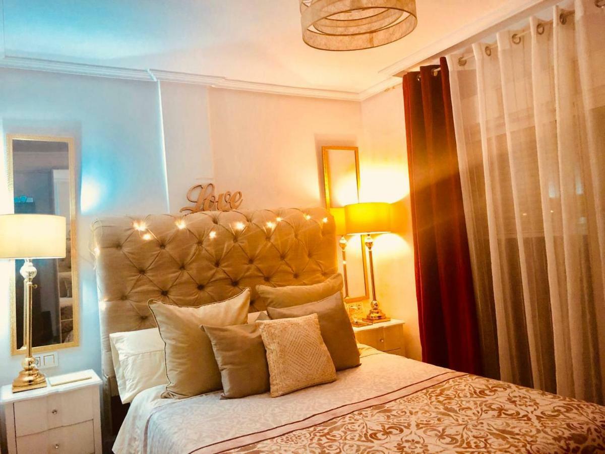 Atico Deluxe Entre Centro Y Playa Salinas Con Terraza, Wifi, Piscina Climatizada, Gym, Sauna Y Garaje -Smart Tv Roquetas de Mar Exteriér fotografie