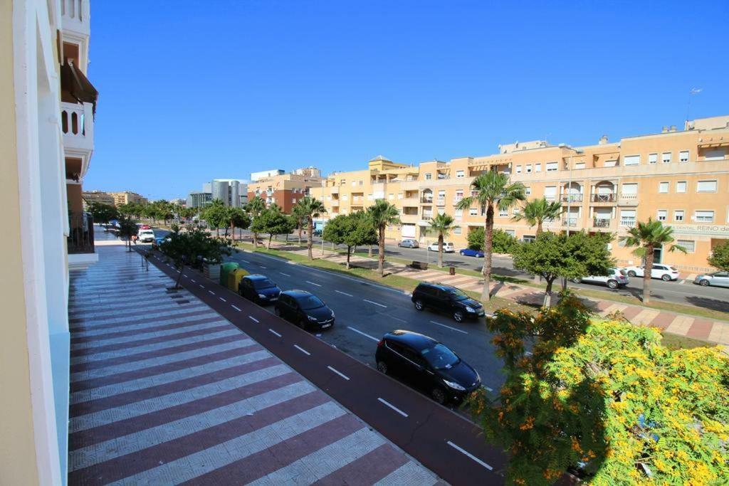 Atico Deluxe Entre Centro Y Playa Salinas Con Terraza, Wifi, Piscina Climatizada, Gym, Sauna Y Garaje -Smart Tv Roquetas de Mar Exteriér fotografie